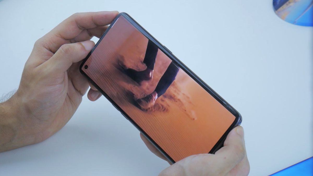 Oppo Find X2 Pro Display