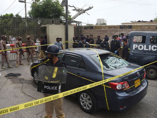 Pictures: Pakistan stock exchange in Karachi attacked by gunmen - Gulf News