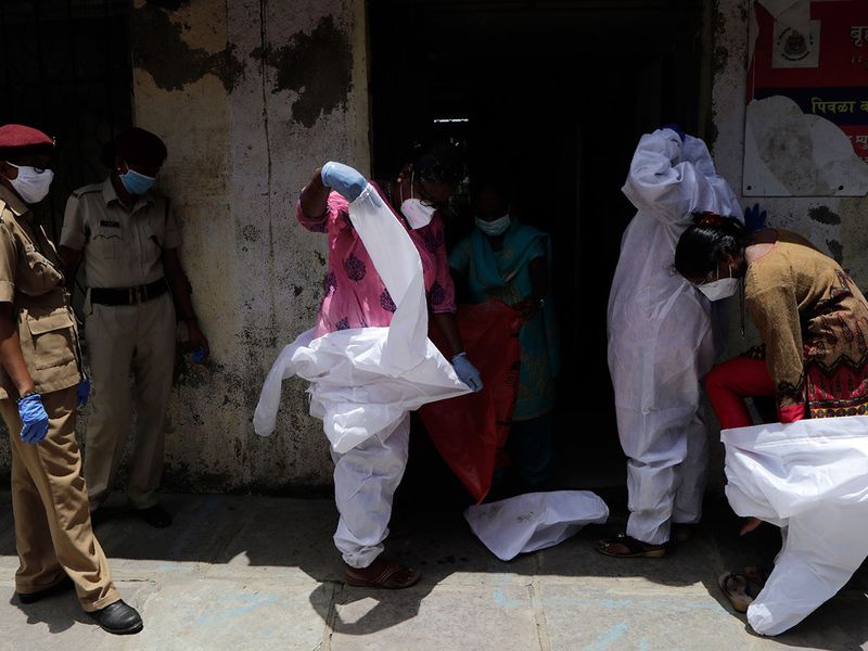 How India's largest slum beat back a pandemic