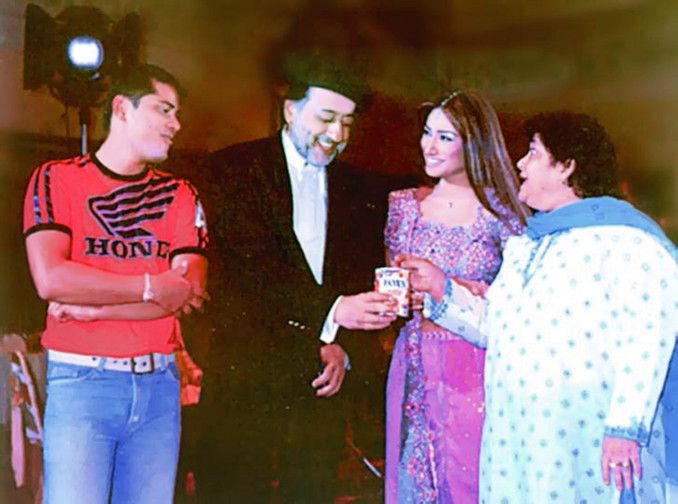 Reema with Saroj Khan & Nadeem on the sets of KOI TUJH SA KAHAN-1594022577839