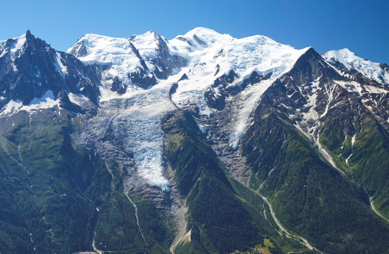 Le Mont Blanc - Mousqueton Gris– Rescape France