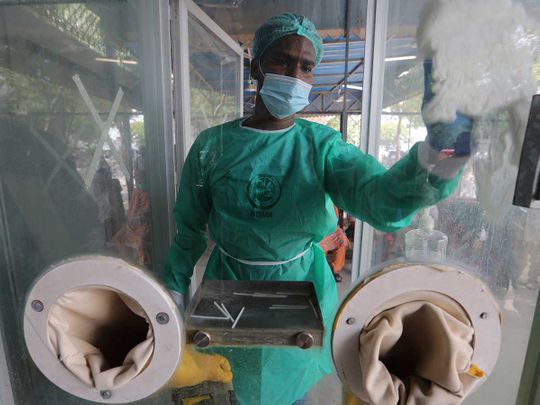 Pakistan booth clean coronavirus karachi