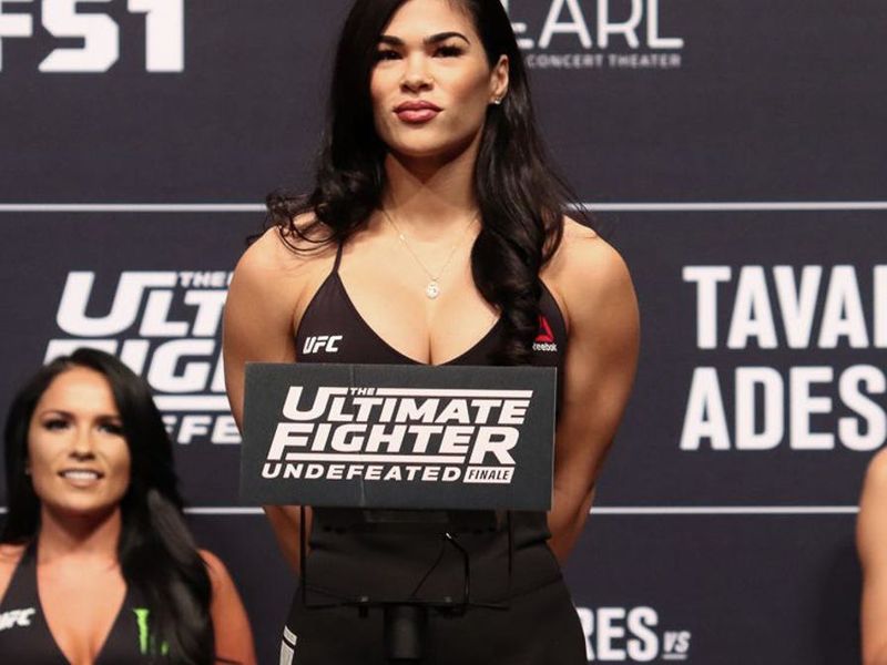 Female fighters ufc Top 10