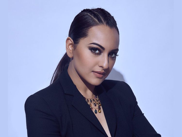 Happy Birthday Sonakshi Sinha Heres why we think that Sona is the true  Boss girl of Bollywood  Sonakshi Sinha looks beautiful in this photo from  Holiday