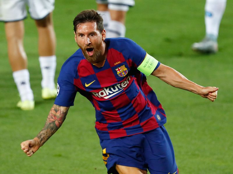 Lionel Messi saw Barcelona past Napoli