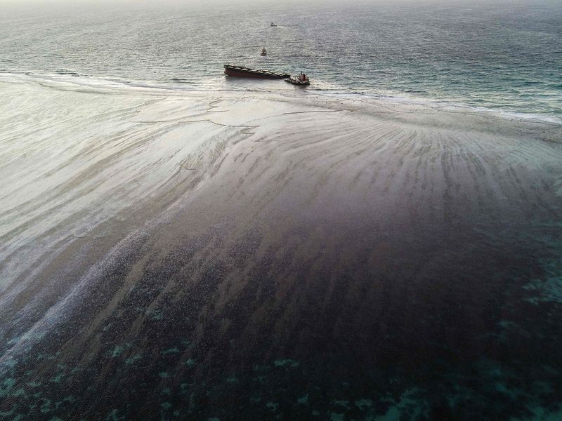 Mauritius oil spill