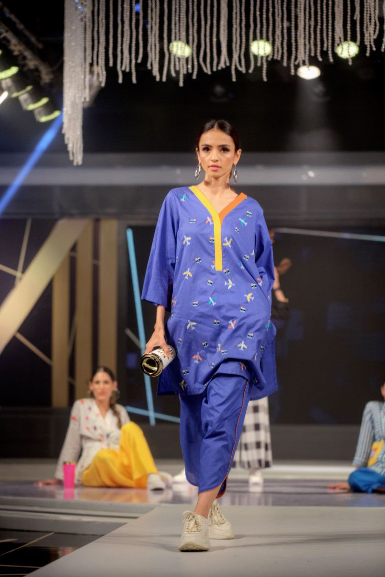 Models display Zainab Chottani's collection at the fashion show-1597645812702