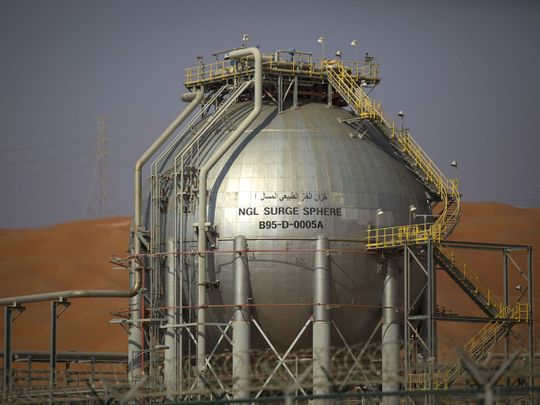 Stock Saudi Aramco oil refinery