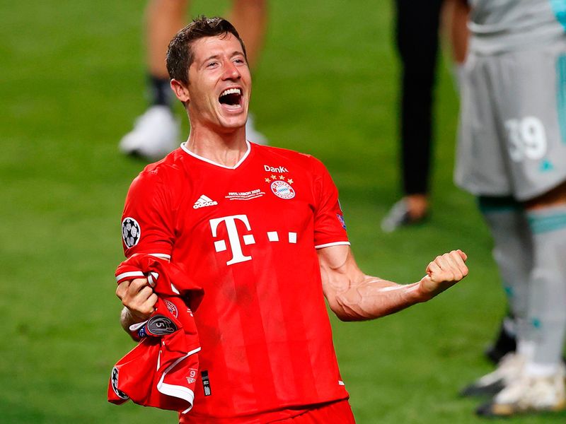 Bayern Munich's Robert Lewandowski celebrates at the final whistle