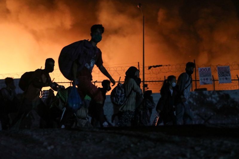 Copy of 2020-09-09T005217Z_234285443_RC2OUI9V70A8_RTRMADP_3_EUROPE-MIGRANTS-GREECE-LESBOS-FIRE-1599634336007