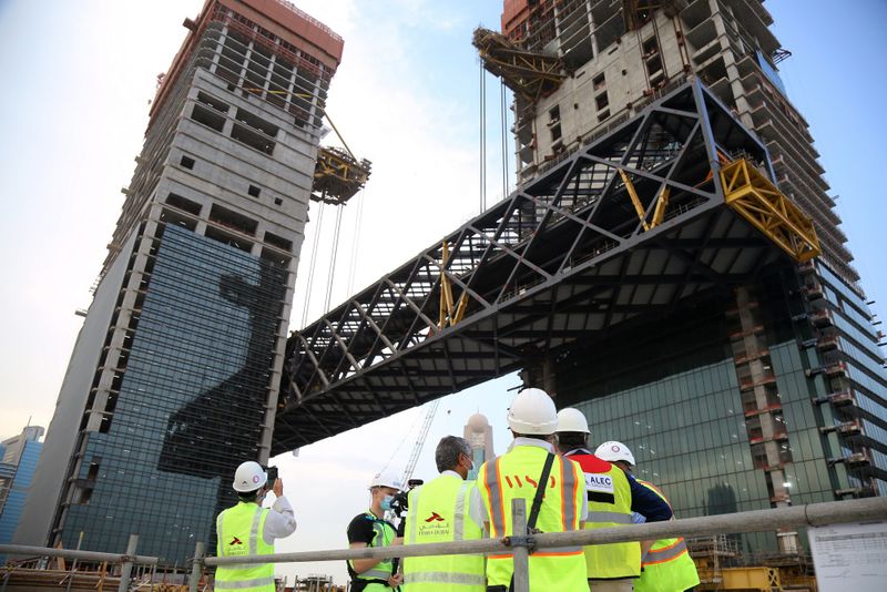 World’s longest cantilever, The Link, hoisted into position