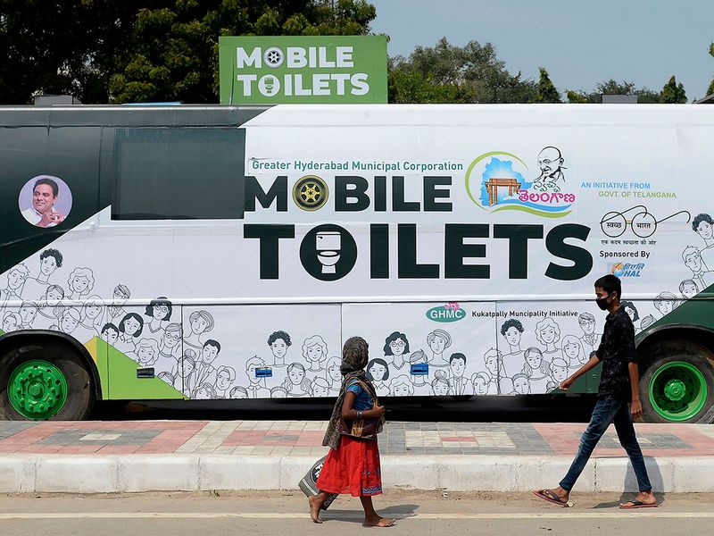 mobile toilet gallery 