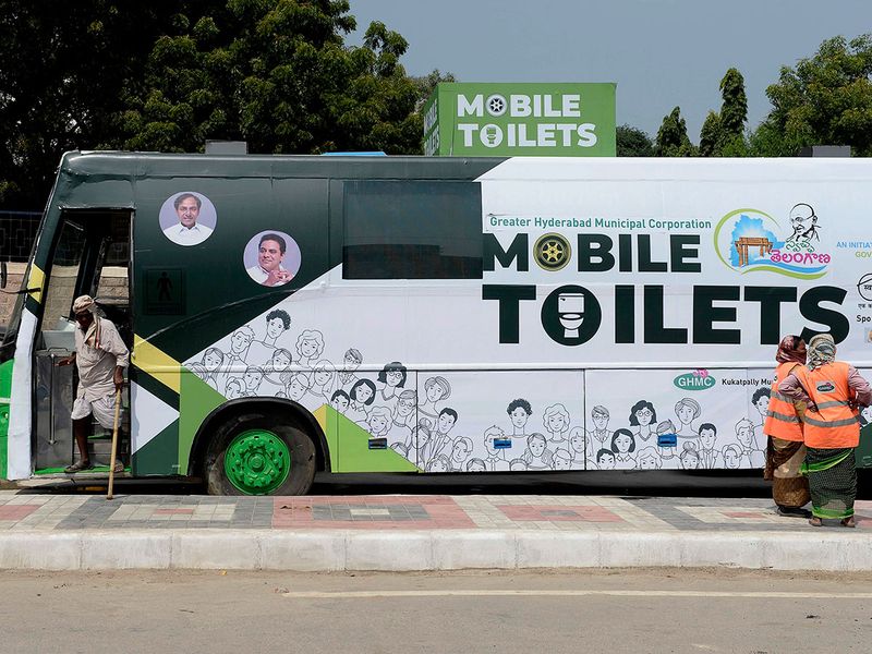 mobile toilet gallery 