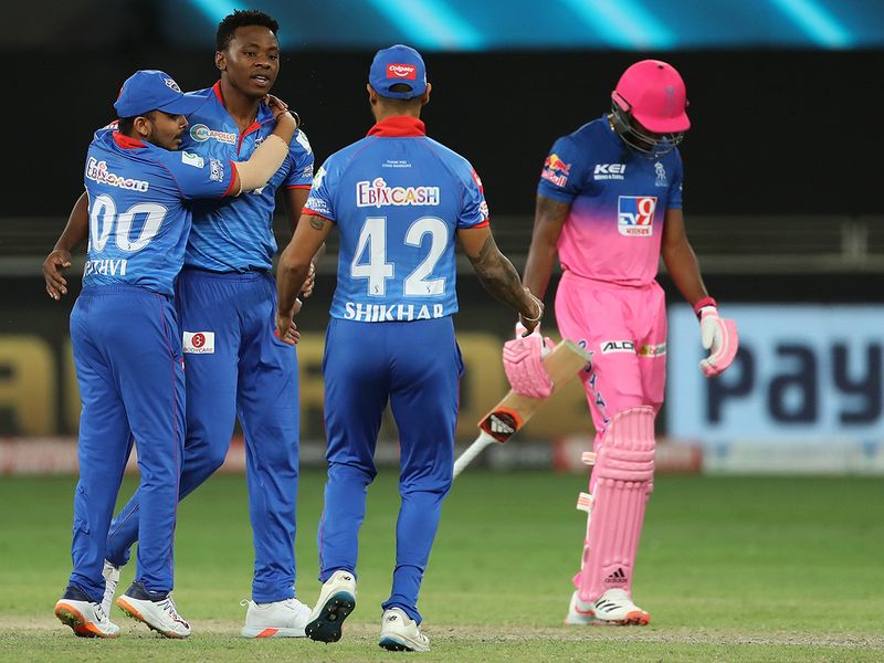 Delhi Capitals players celebrats the wicket of Jofra Archer of Rajasthan Royals. 