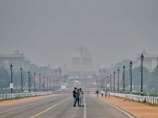 Rajpath Delhi India smog haze
