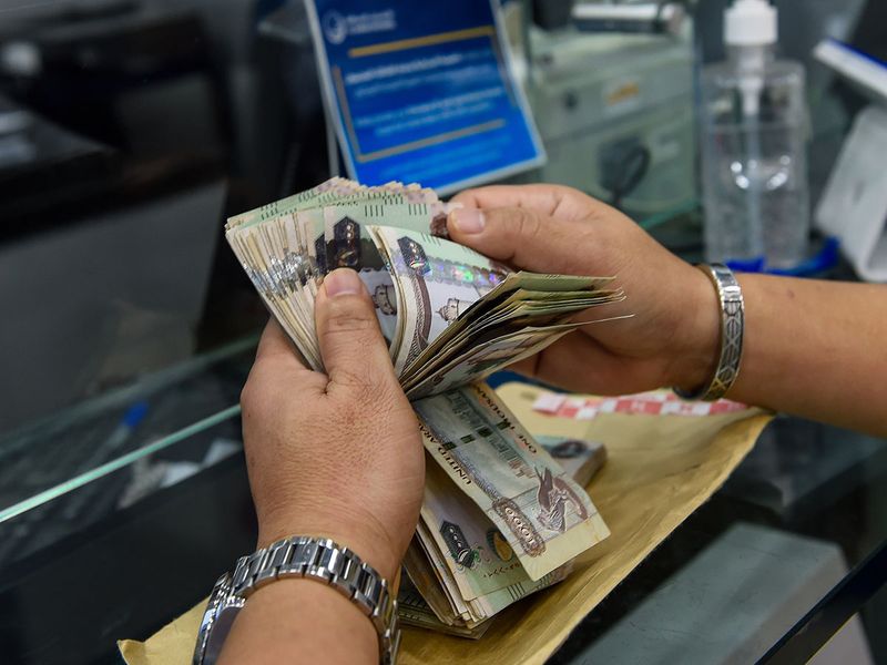 UAE expats: Best time to remit? Indian Rupee to weaken, Pakistani Rupee to  drop, Philippine Peso seen stable | Yourmoney-expert-columns – Gulf News