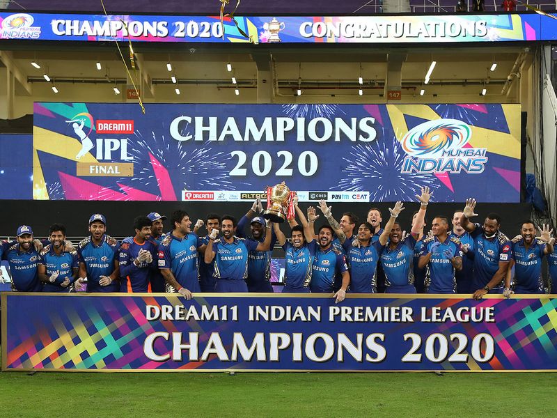 Mumbai Indians squad celebrates with the trophy of Indian Premier League (IPL) 2020