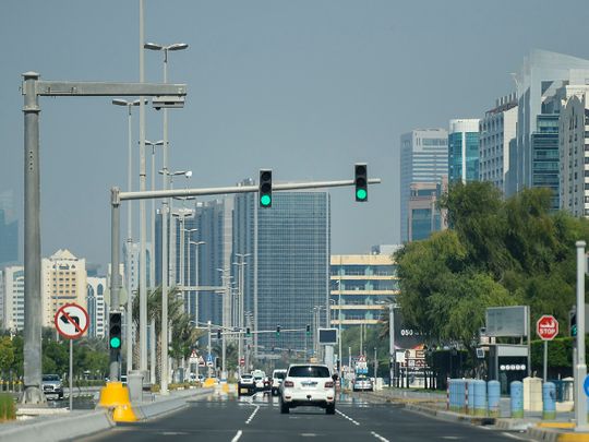 Stock Abu dhabi skyline city