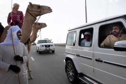 NAT Sheikh Mohammed meeting the camel trekkers-1607522600157
