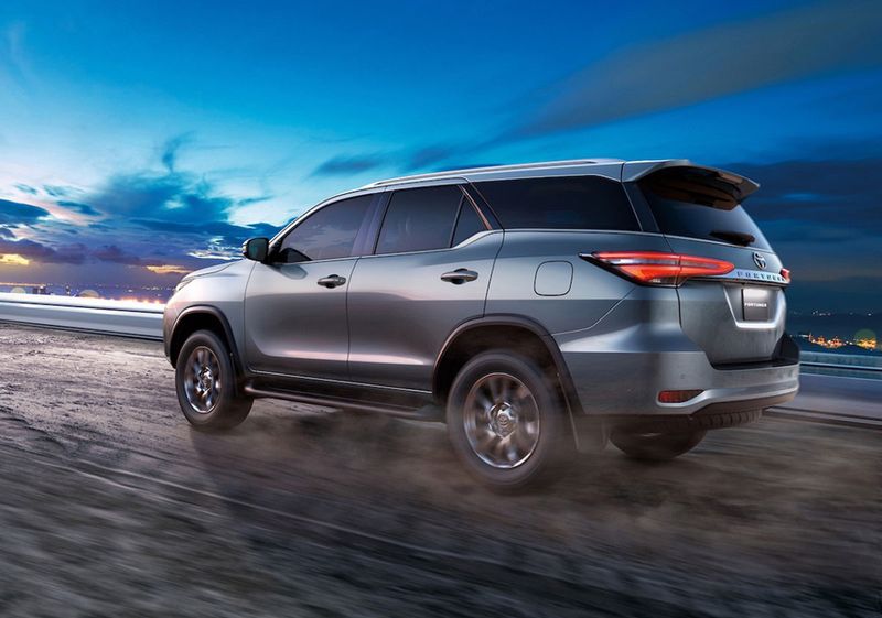 2021 Toyota Fortuner launched in the UAE | Auto-news ...