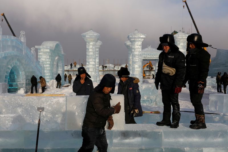 Copy of 2020-12-22T224904Z_902890927_RC2MSK9EEOHJ_RTRMADP_3_CHINA-ICEFESTIVAL-1608899094856