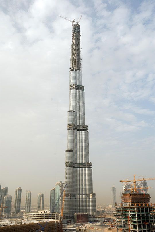 Burj Khalifa construction 2008