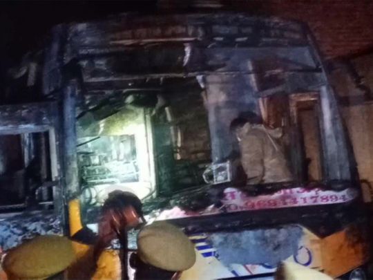 Six dead, 17 injured as bus catches fire in India