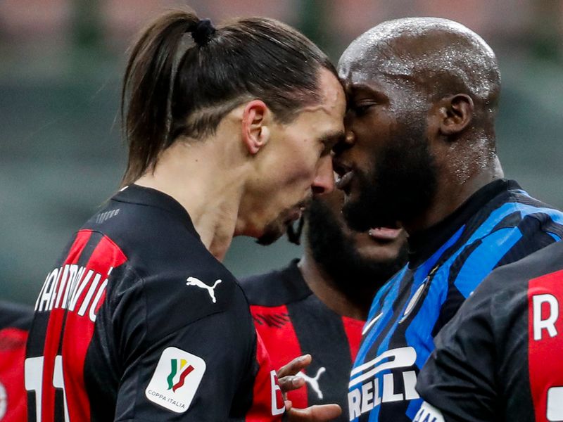 Romelu Lukaku and Zlatan Ibrahimovic get into heated exchange at Milan derby.