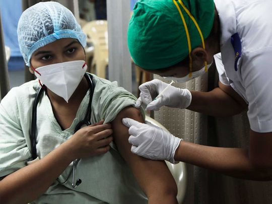 India vaccine health worker