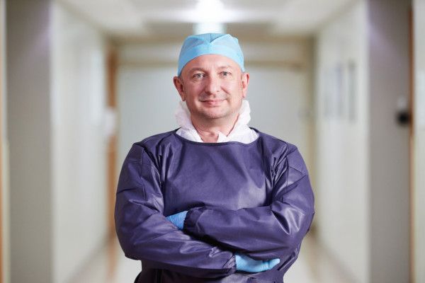 Dr David Simon, Head of ICU at Mediclinic Al Ain Hospital 1-1613538194051