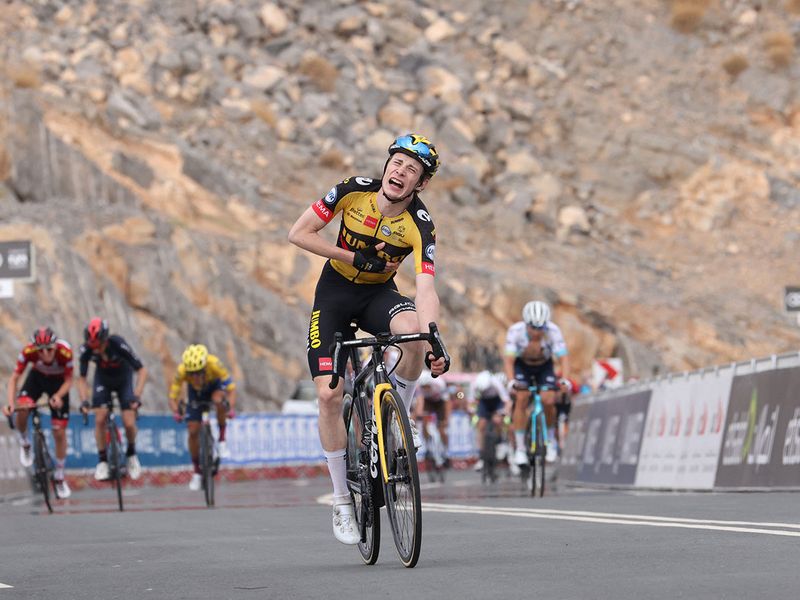 Jonas Vingegaard wins Stage 5 of the UAE Tour at Jebel Jais