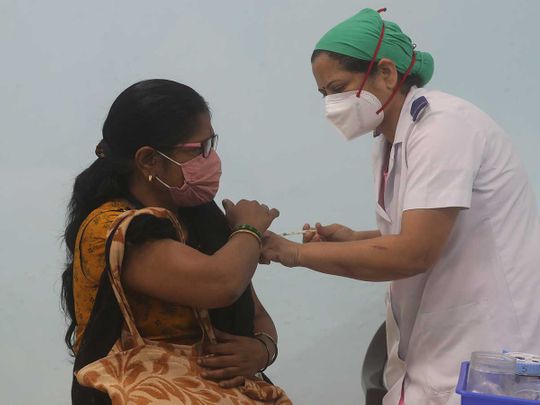 India health worker vaccine covid