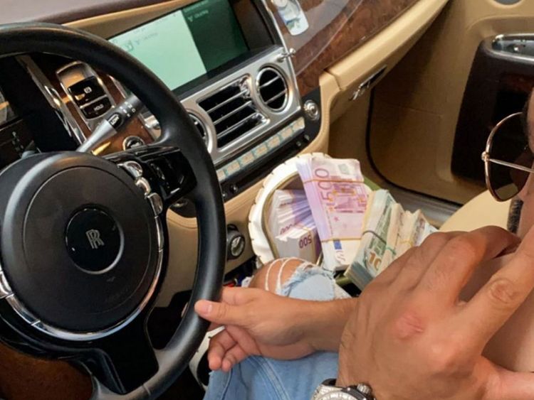 Man In Dubai Jailed For Throwing Fake Euro Currency Notes To Gain Followers Crime Gulf News