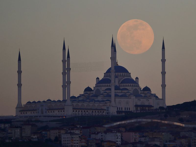 Supermoon