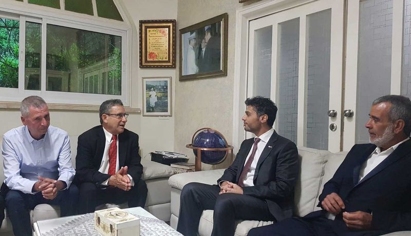 UAE ambassador with mayor of Abu Ghosh 
