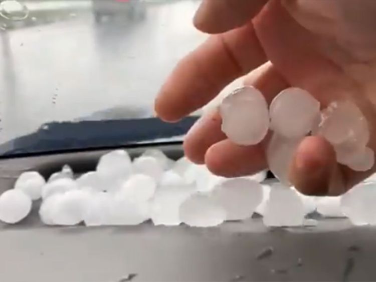 UAE weather alert: Hail in Sharjah and Fujairah, rain, strong winds ...