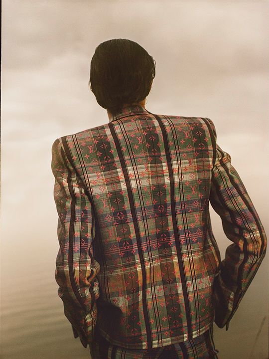 Louis Vuitton low lapel jacket in wool, Cigaret pants in cotton