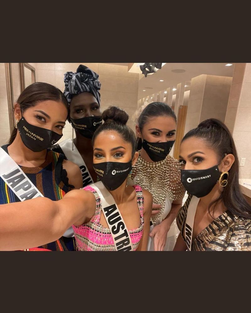 Adline Castelino with other Miss Universe contestants
