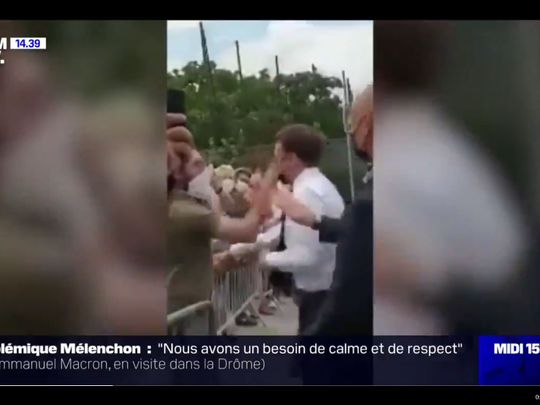 France Macron slap