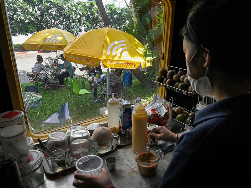 Cambodia train cafe gallery 