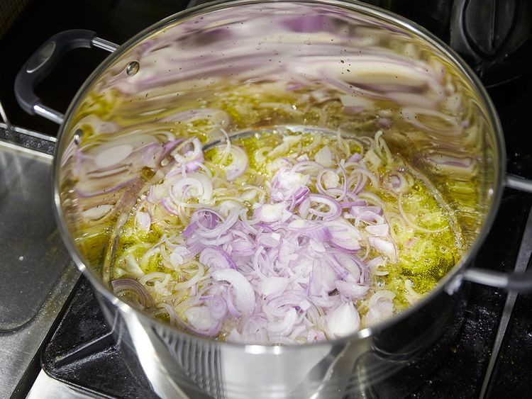 Add sliced onions 