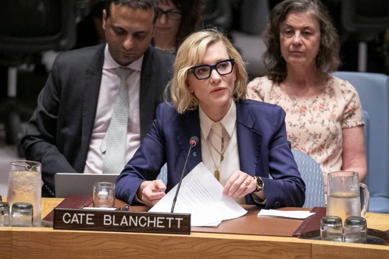Copy of 2021-06-19T120224Z_37196368_RC2R359TY3G3_RTRMADP_3_REFUGEE-DAY-UNHCR-CATE-BLANCHETT-1624167968011