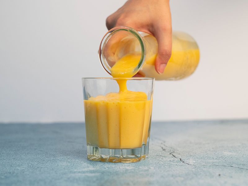 Mango milk shake 