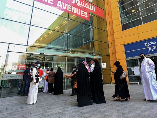 Stock Kuwait shopping mall vaccine