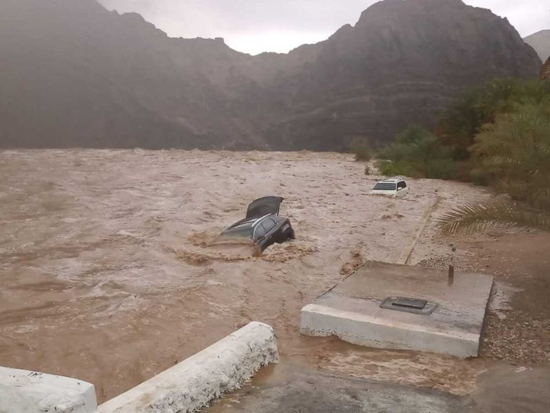 Oman rain floods