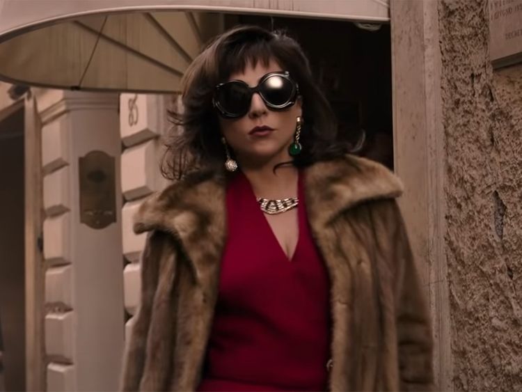 Christian Dior 2500 ski Goggle glasses worn by Patrizia Reggiani (Lady  Gaga) in House of Gucci movie