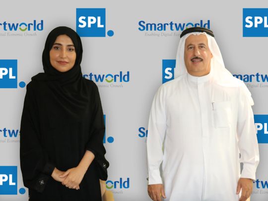 (Left )Dr. Salwa Alzahmi, Founder & CEO of SPL Solutions and Abdulqader Ali, CEO of Smartworld