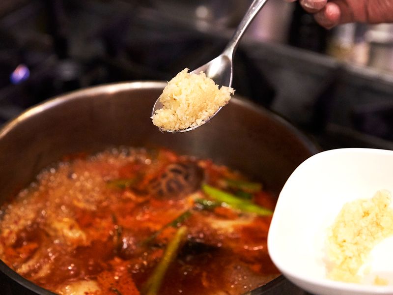 Korean Seafood Hot Pot (Haemul Jeongol) - My Korean Kitchen