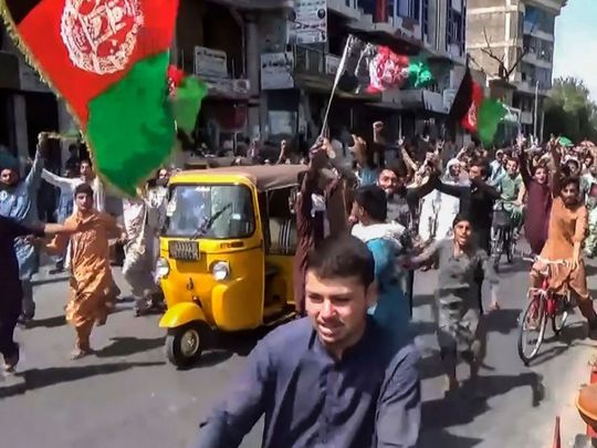taliban protests 1-1629372210666