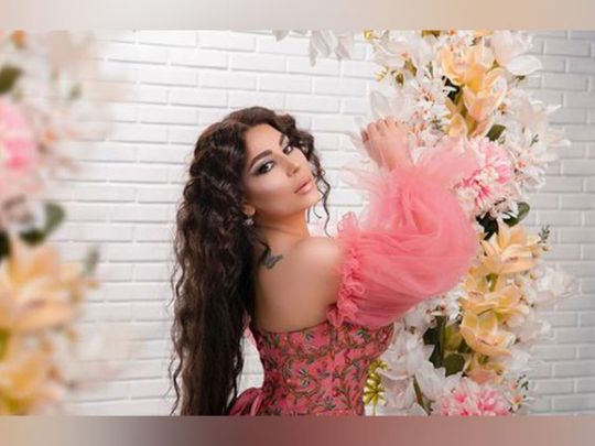 Afghanistans Female Pop Star Aryana Sayeed Confirms Her Escape After Taliban Takeover Asia